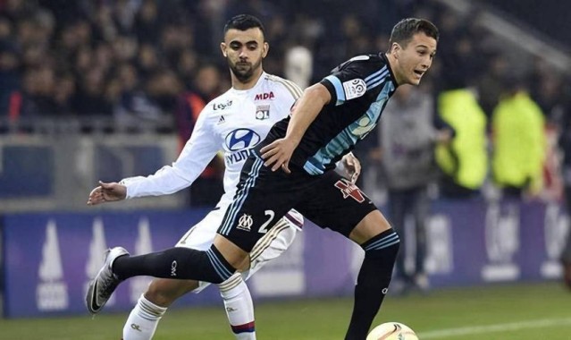 布雷斯特主场迎战里昂，老牌劲旅能否客场翻盘？