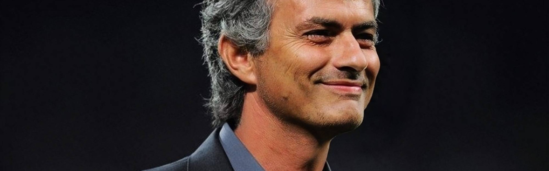 仍坚守防守策略,让穆里尼奥遭遇指责:0-3输球的他“真老了”