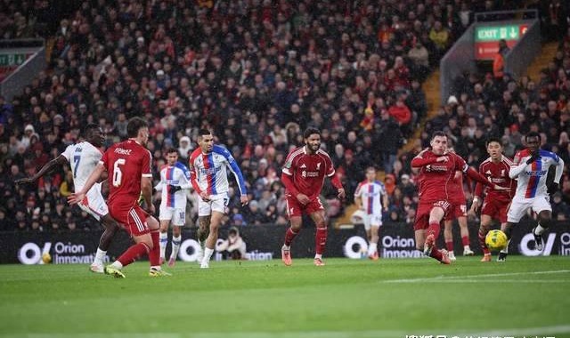 利物浦轮换阵容踢联赛杯溃不成军，梯队风格竟然连血性都丢失了！