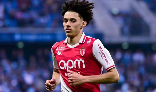 阿克利乌舍：欧洲豪门争夺焦点，6000万欧元转会倒计时开启