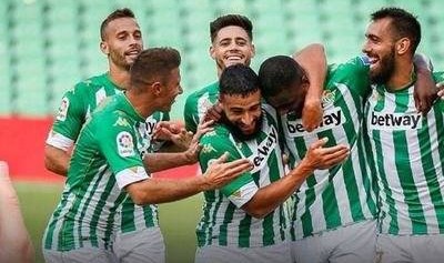 西甲焦点战：贝蒂斯VS巴萨全方位解析